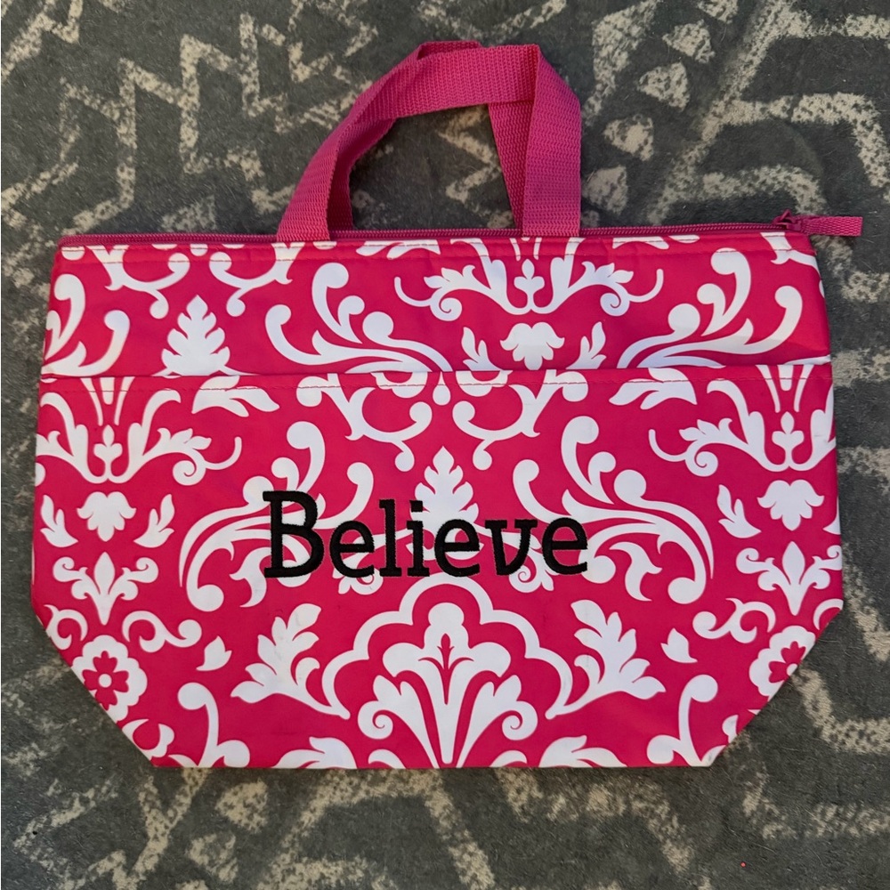 *NEW* Thirty-one Gives Back Special Edition Pink and White Insulated Lunch Bag